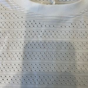 Women's Lululemon long sleeve white top size 6